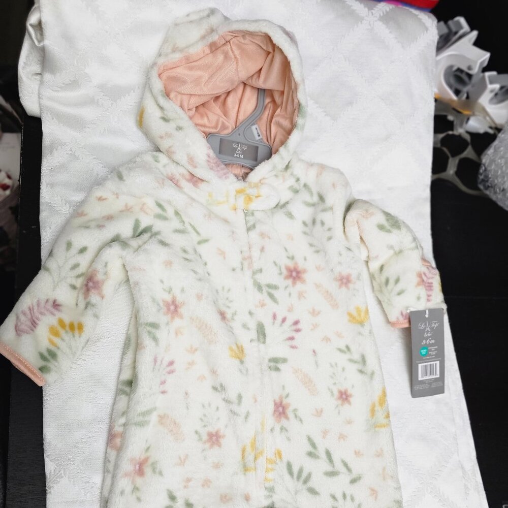Le Top Bebe Infant Sleeper!  NWT!  Size 3-6 months